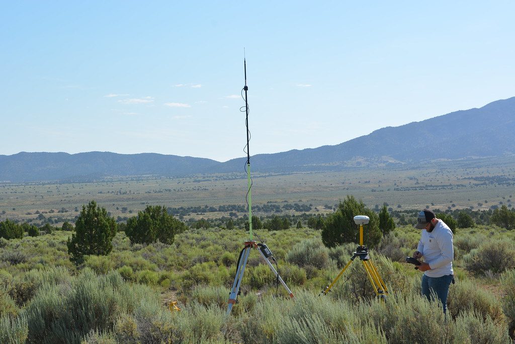 Renta de GPS RTK base y móvil